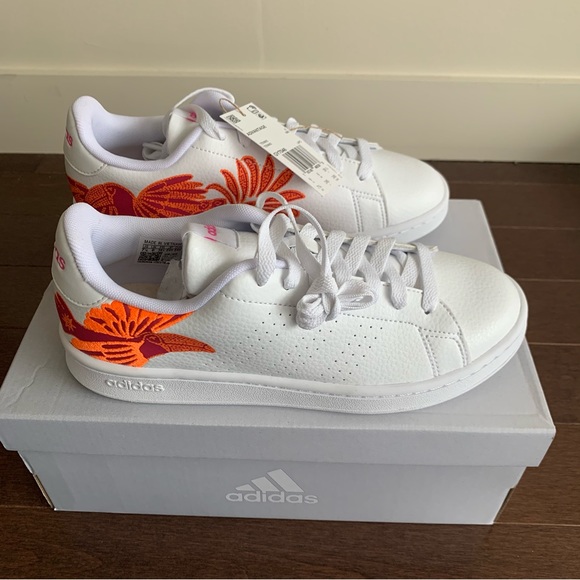 Adidas Advantage Lifestyle Shoes. Made with Recyclable Materials. Women’s 7.5 - Picture 5 of 5